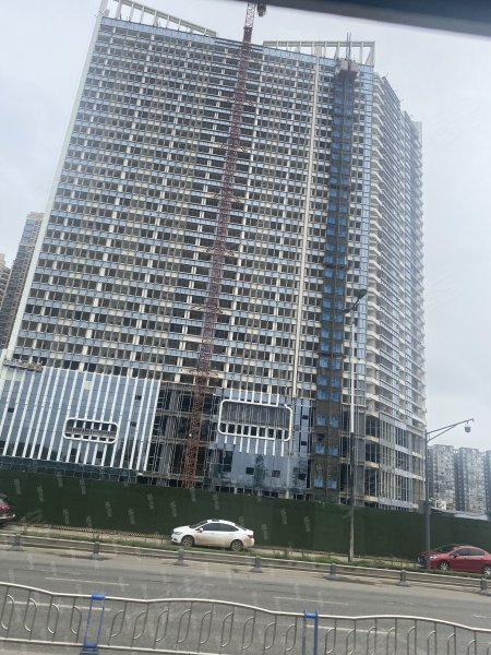 雄飞生活广场(商住楼)