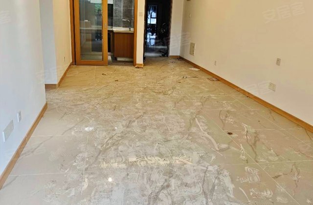 卓越万科朗润园3室2厅93.16㎡122万二手房图片