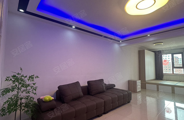 泊林小镇2室1厅80㎡30.6万二手房图片