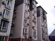 经开核心区精装修 带70平花园 地铁口 交通便利 生活方便,阳光丽景