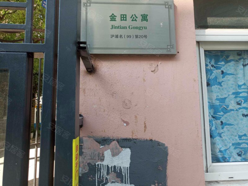 南码头路144弄小区 