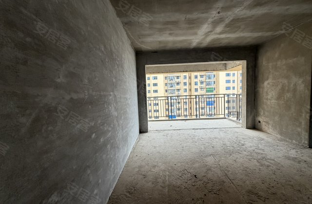 万联枫林小城3室2厅127㎡45.8万二手房图片