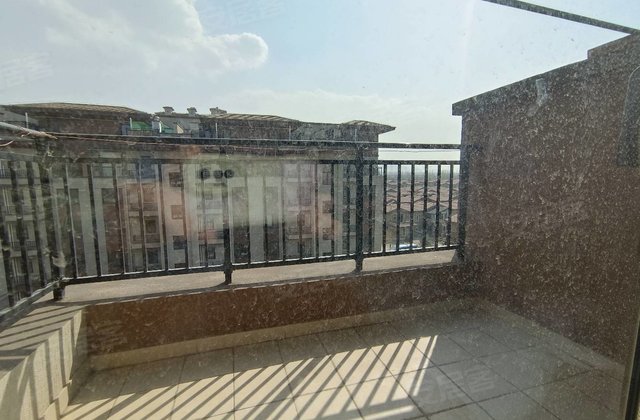 碧桂园官厅湖(公寓住宅)3室2厅120㎡86万二手房图片