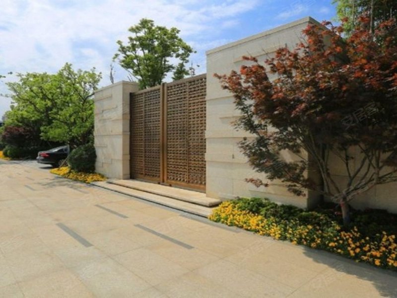 富力虹桥十号(别墅)