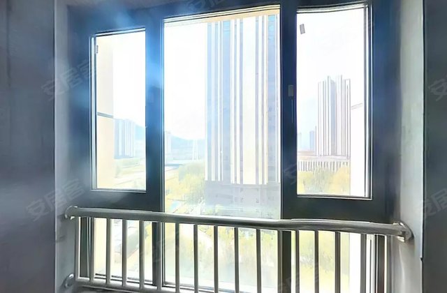 新城壹号3室2厅113㎡94.8万二手房图片