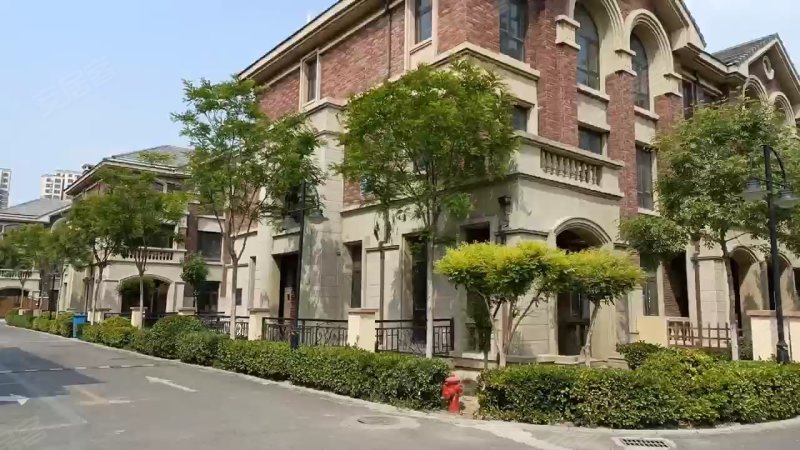 团泊湖光耀城(别墅)