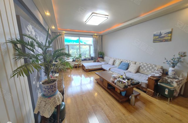 天骄嘉园3室2厅128㎡55万二手房图片