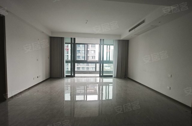 宝业大坂绿园4室2厅142㎡350万二手房图片