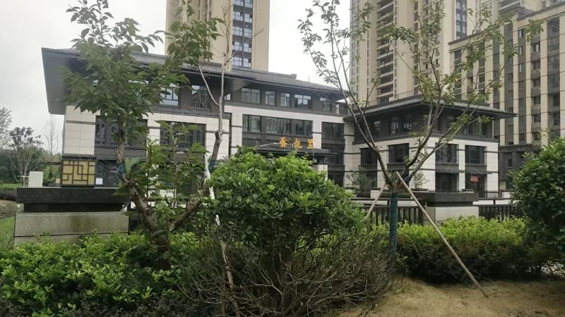 高速静安春晖里