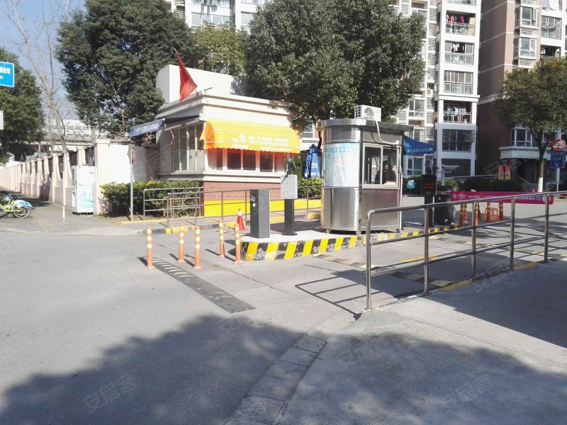 虹梅景苑四街坊 