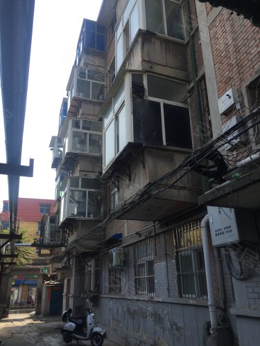 八一路小学老家属楼