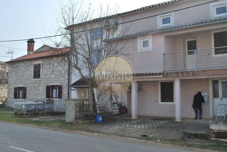 克罗地亚约¥138万CroatiaTarHouse出售二手房公寓图片