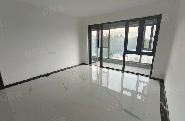 碧桂园翡翠郡3室2厅127㎡58万二手房图片