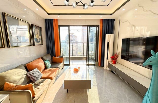 江北中心区 小三房 带电梯 临地铁 近医院 商品住宅