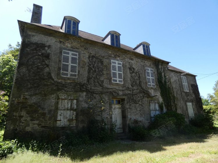 法国约¥262万FranceLe FolgoëtHouse出售二手房公寓图片