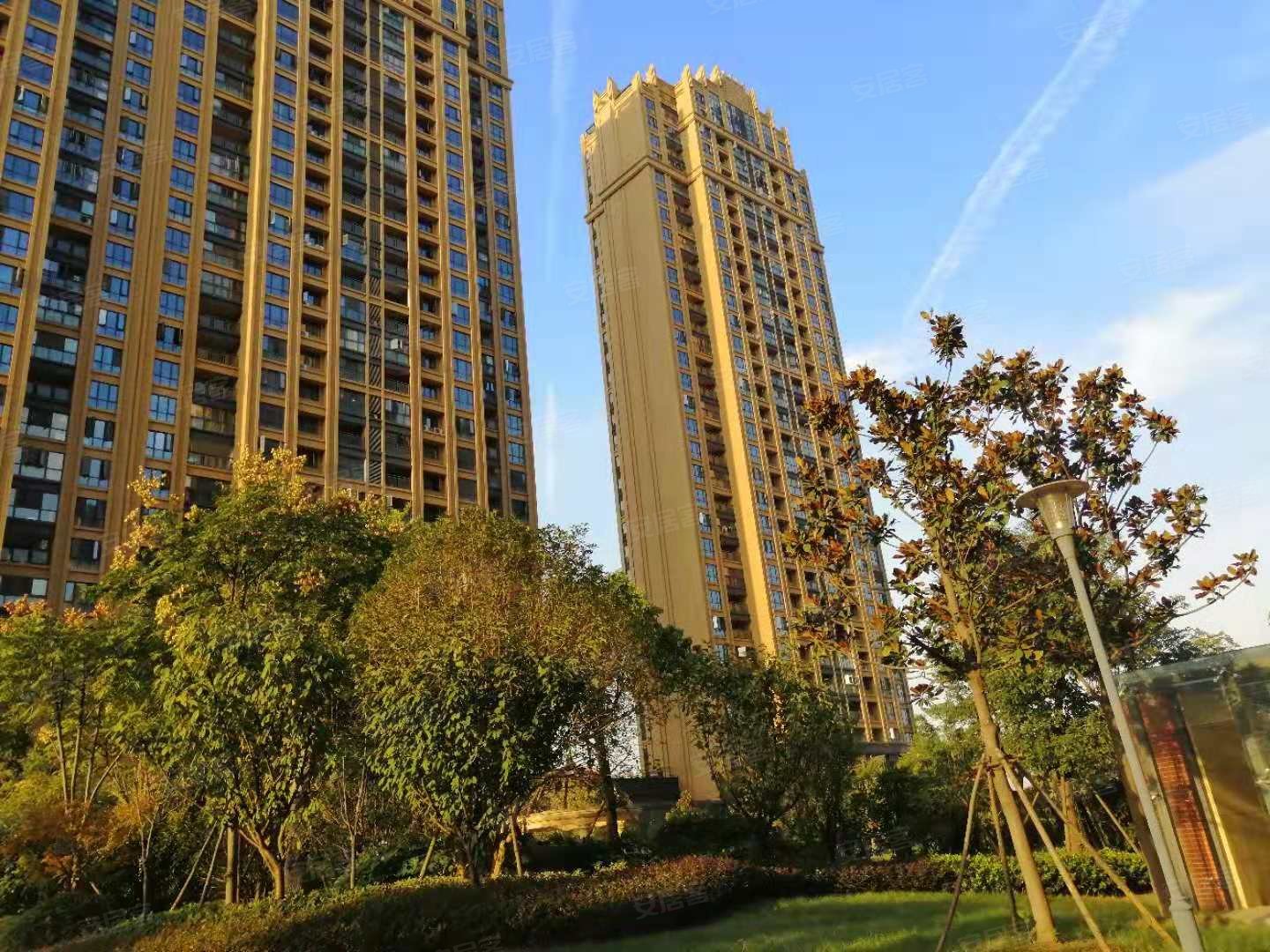 双阳台 证满税低,中都巴黎城二手房,87万,4室2厅,2卫,138平米-孝感