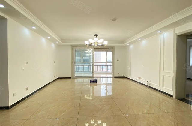 融锦锦华园3室2厅130.16㎡75万二手房图片