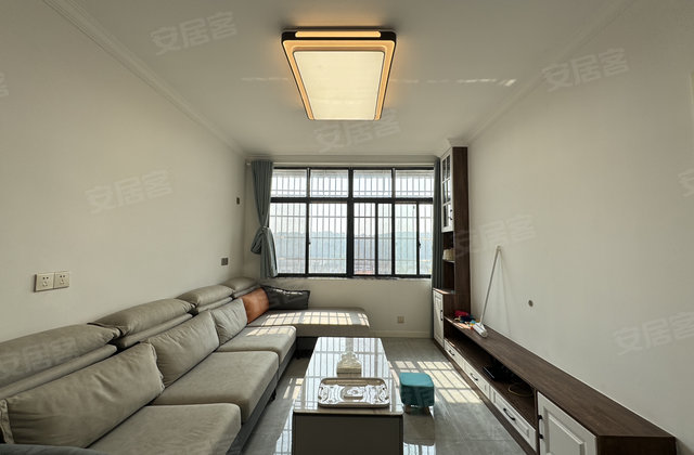长坂路157号小区2室2厅78㎡26.8万二手房图片