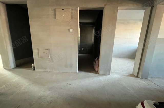 永定河孔雀城七期(泊心园公寓住宅)3室2厅99㎡103万二手房图片