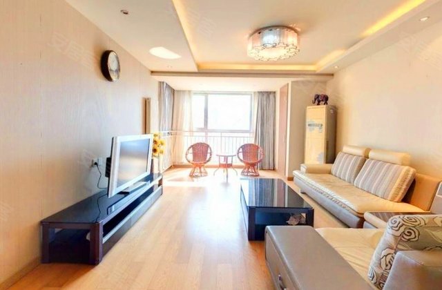 恩马文景园3室2厅127㎡290万二手房图片