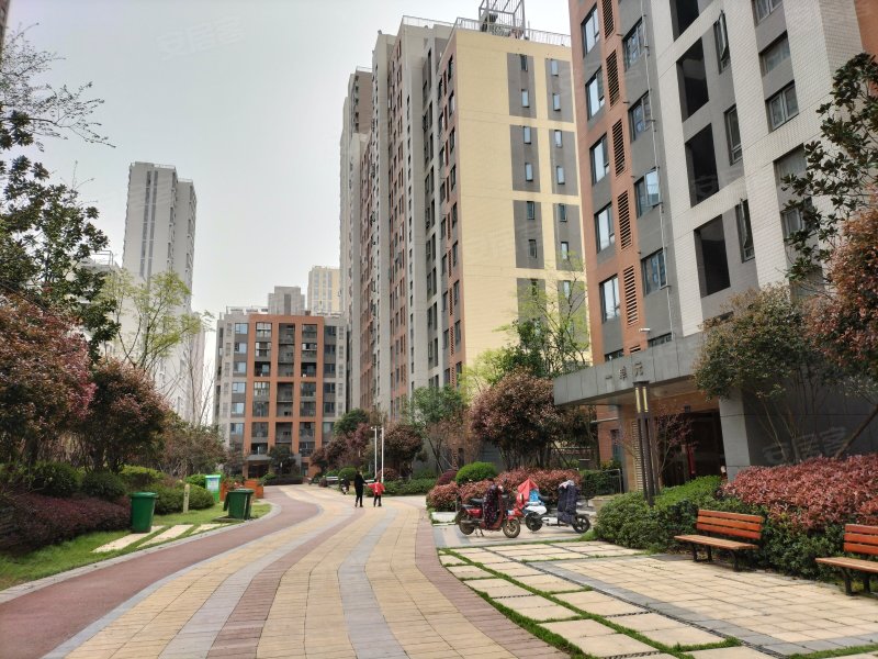 天汇龙城龙湖苑