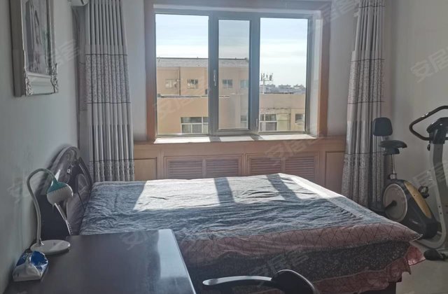 固阳人民银行家属楼2室1厅108.6㎡16万二手房图片