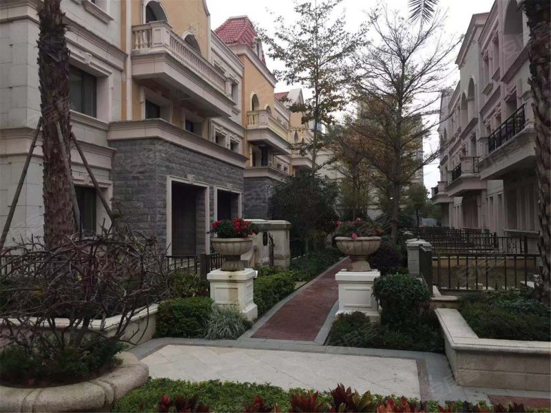 世茂御龙湾上河图(别墅)