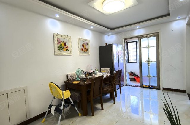 万和城南区3室2厅142㎡72.8万二手房图片