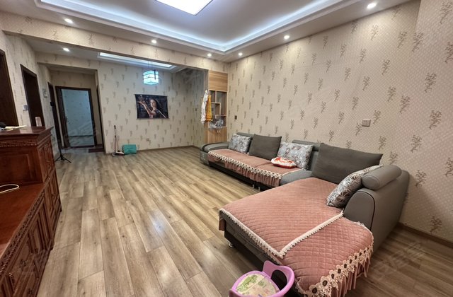 仁钦蔡公馆2室2厅100㎡120万二手房图片