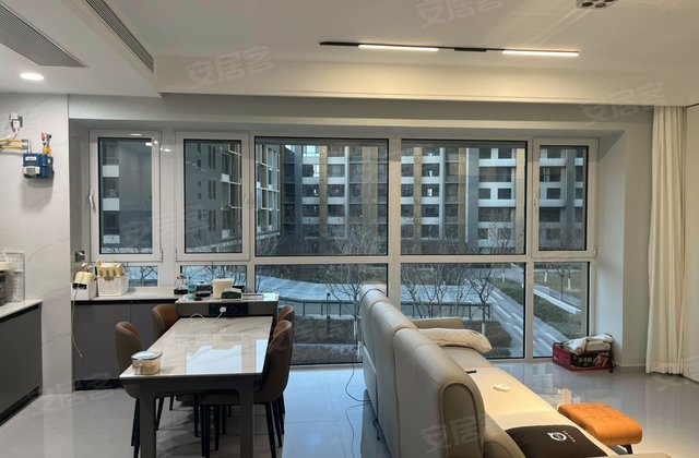 嘉都上东公馆2室2厅110㎡53万二手房图片