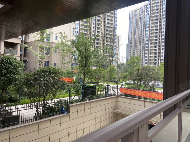 双福时代广场荣耀