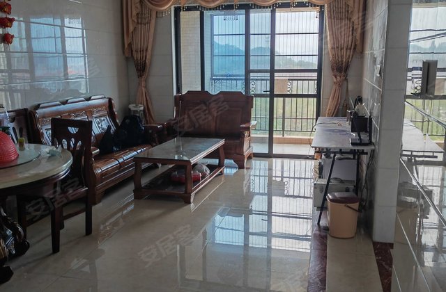 富力城3室2厅95㎡53万二手房图片