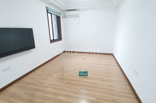 年建造锦绣华庭西陵cbd樵湖二路21号品质小区繁华地段素质住户何芸春