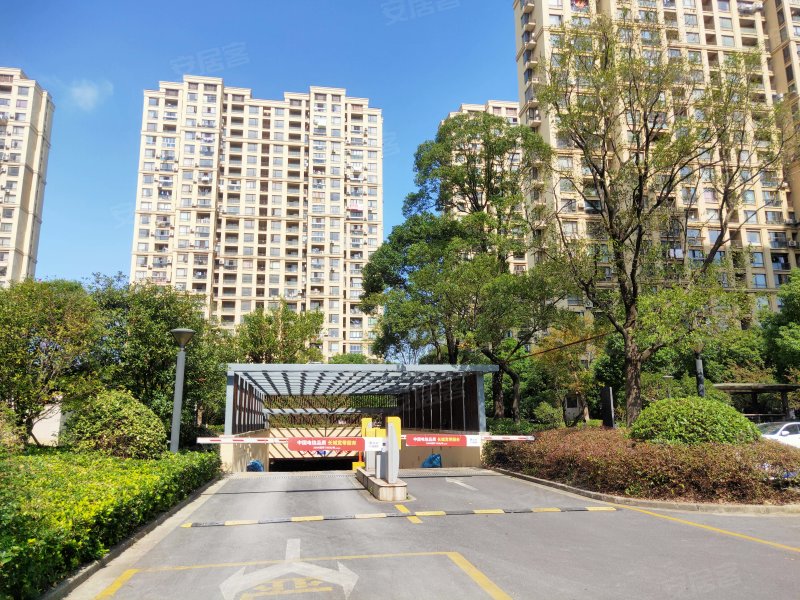 宝华北岸郡庭(公寓住宅)
