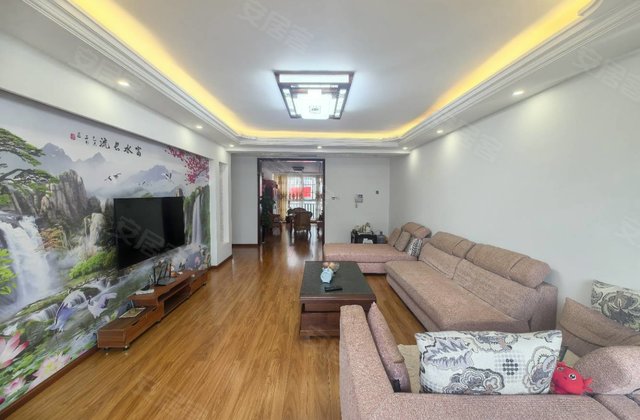 观澜逸景小区4室2厅148㎡45万二手房图片