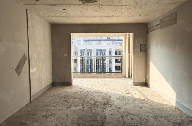 碧桂园正央公园4室2厅133㎡60万二手房图片