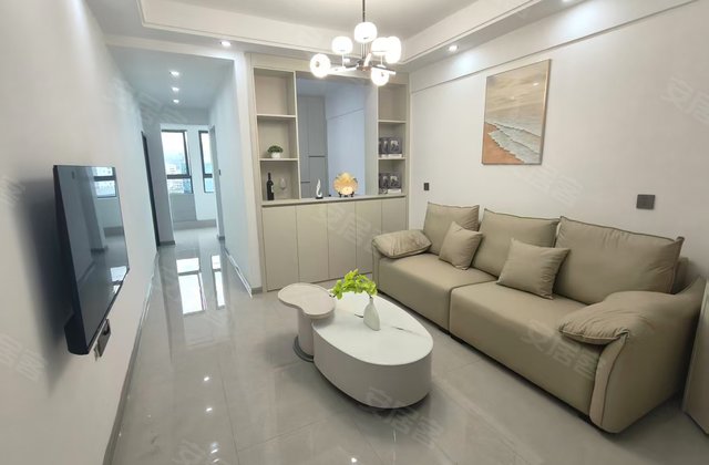 江南国际1室1厅62.47㎡40.8万二手房图片