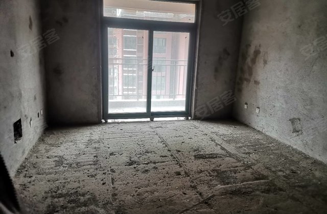中央花都3室2厅125.53㎡46万二手房图片