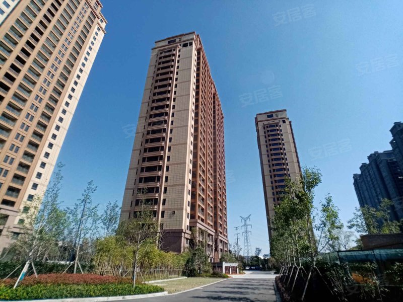 罗西住宅区一组团