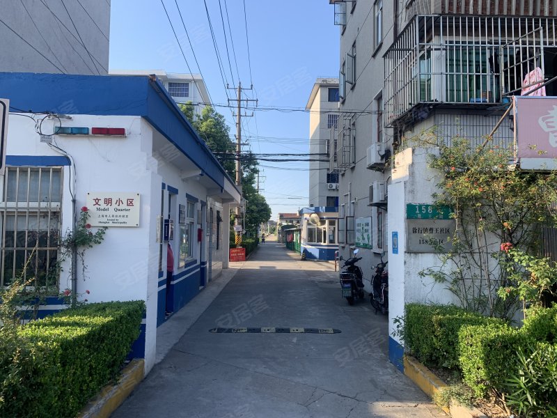 曹王社区158弄小区b区 