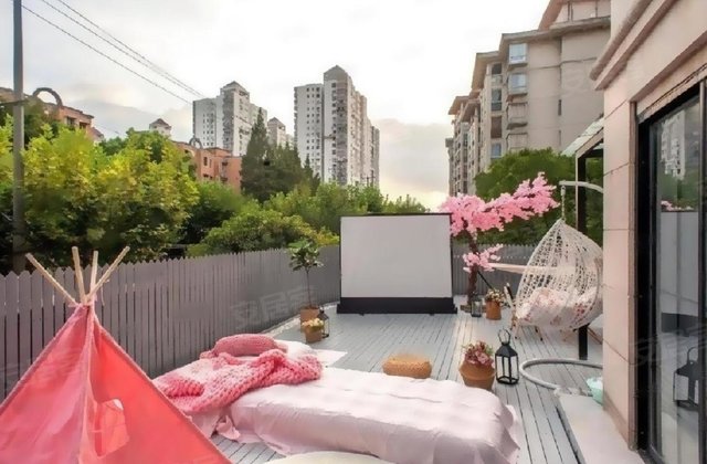 华科公寓2室1厅64.2㎡355万二手房图片