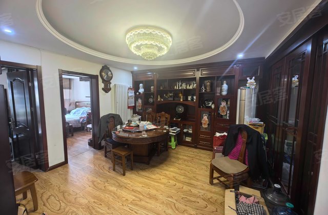 恒苑小区3室1厅95.94㎡230万二手房图片