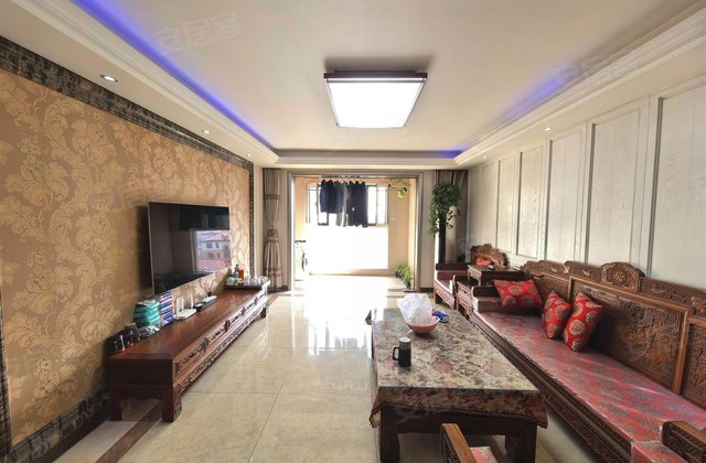 塞纳荣府3室2厅134㎡133万二手房图片