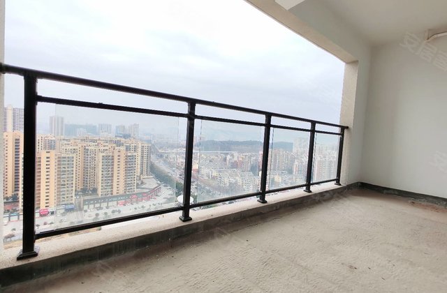 咸宁壹号院3室2厅127㎡53万二手房图片