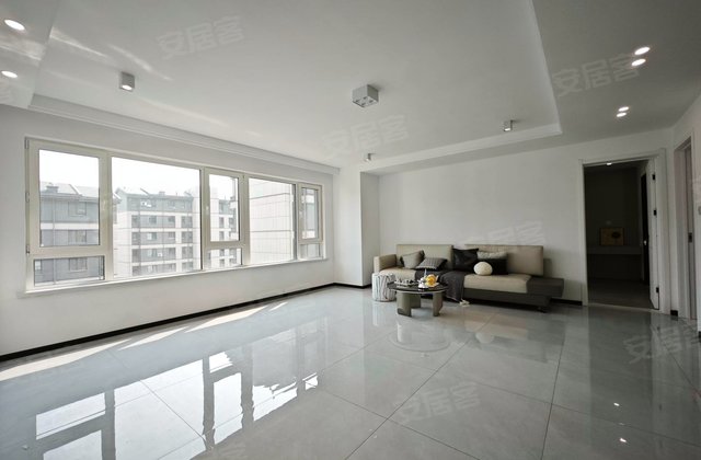 融创宸阅和鸣3室2厅110㎡63万二手房图片