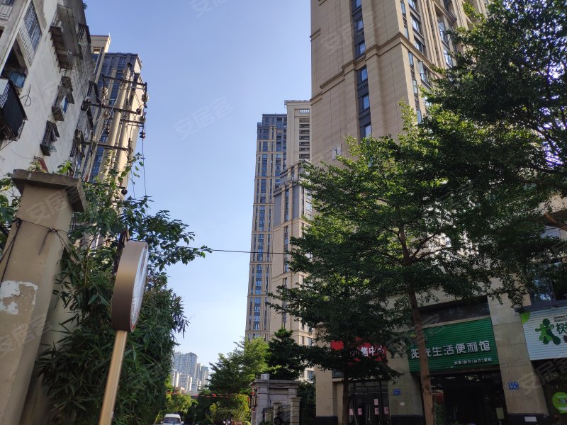 阳光凡尔赛宫a区