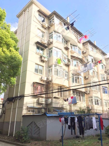 金杨新村二街坊 