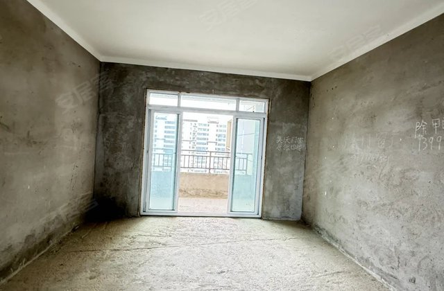 恒大世纪城3室2厅114㎡44.8万二手房图片