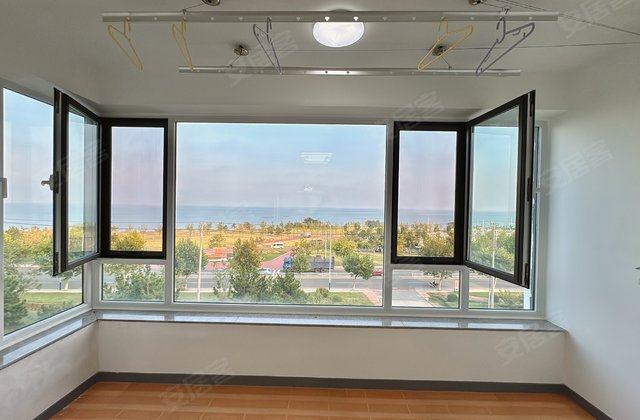 银泰海景花园3室2厅123㎡33.5万二手房图片