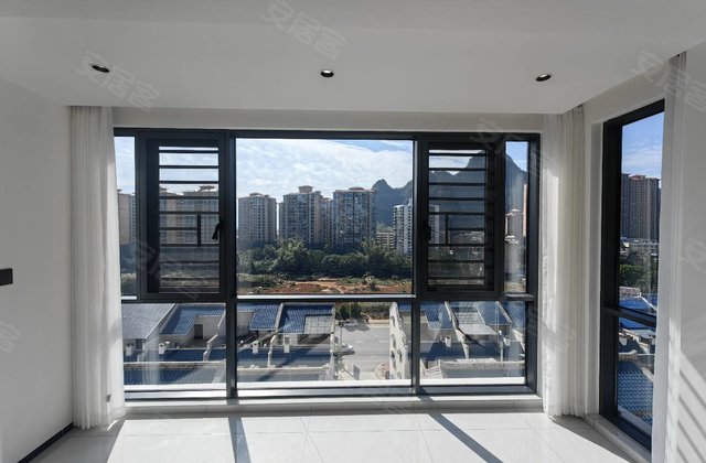 香槟城3室2厅107㎡56.8万二手房图片